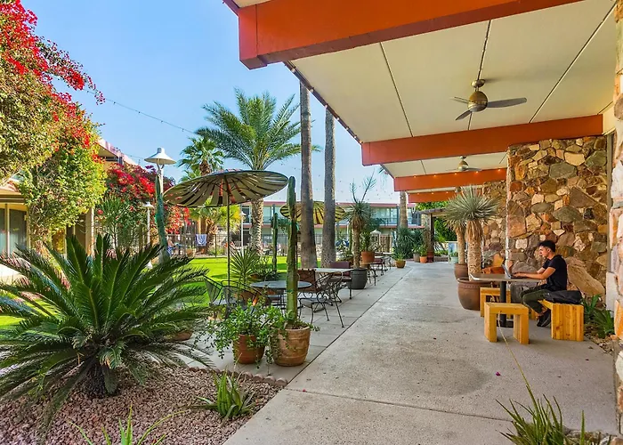 Hotel Papago By Reside, Trademark Collection By Wyndham 4*