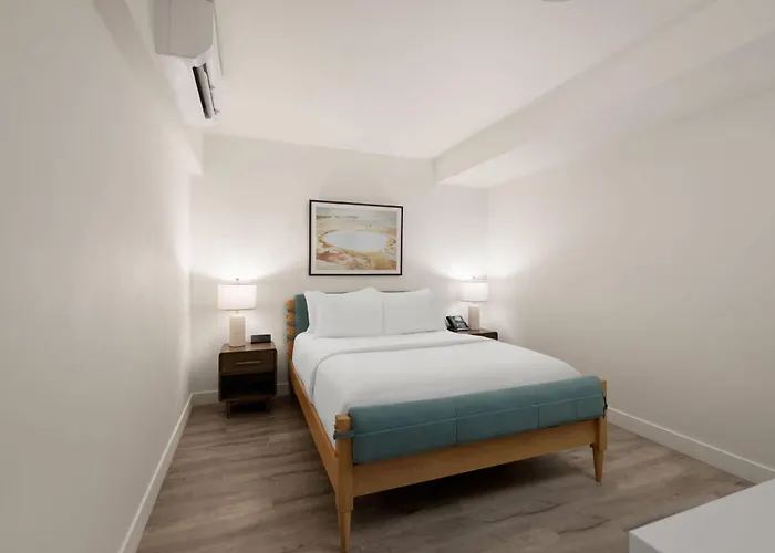 Hotel Papago By Reside, Trademark Collection By Wyndham 4*