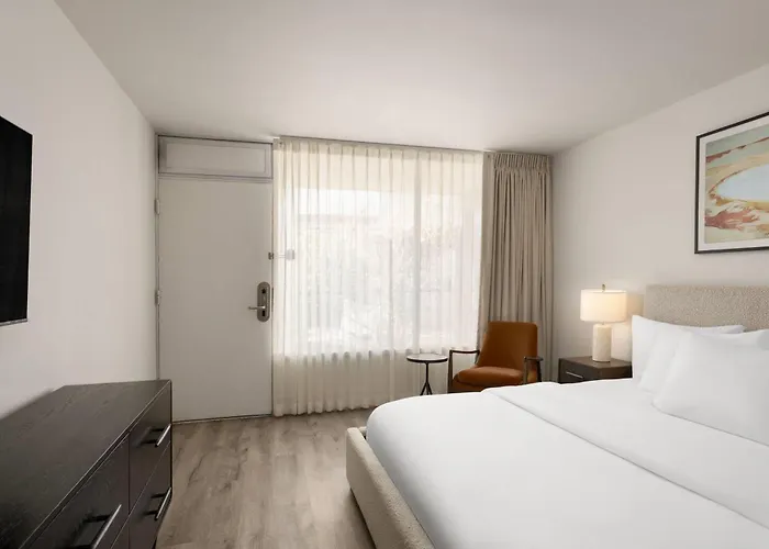 Papago By Reside, Trademark Collection By Wyndham Hotel 4*