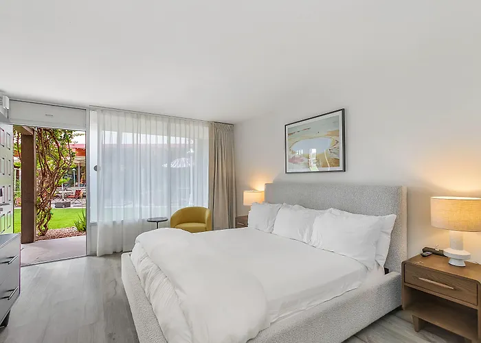 Papago By Reside, Trademark Collection By Wyndham Hotel 4*